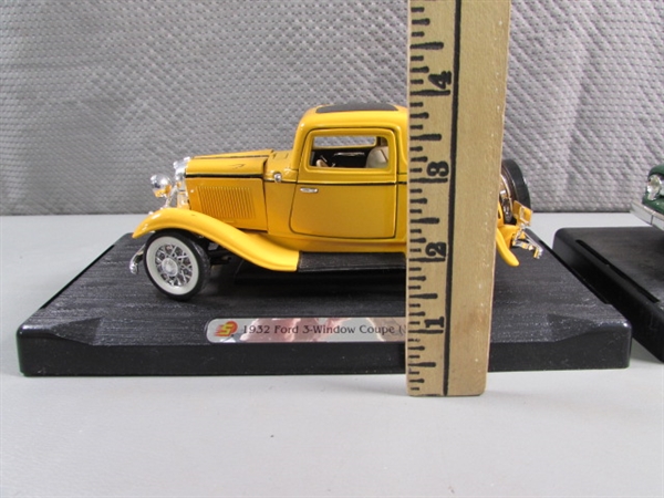 1:24 SCALE DIECAST CARS