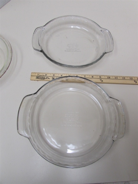 ASSORTED GLASS BAKEWARE & MORE