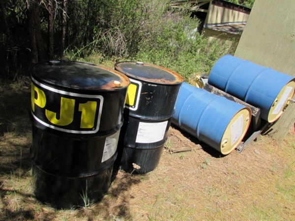 4 55-GALLON DRUMS (EMPTY) & 1 STAND