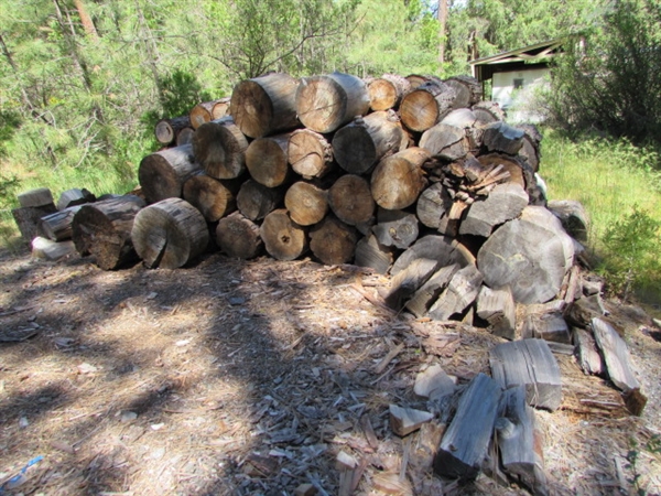 4 ROWS OF SEASONED FIREWOOD IN ROUNDS