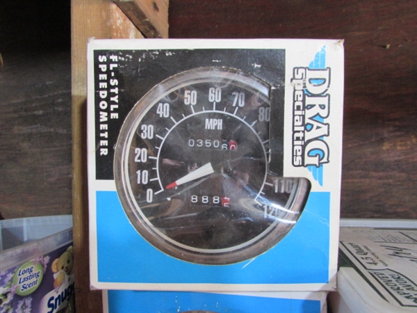 SPEEDOMETERS, MISC AUTOMOTIVE PARTS - VARIOUS CONDITIONS