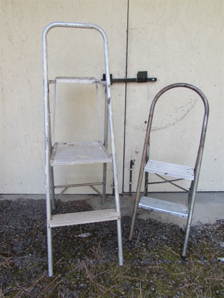 2 ALUMINUM STEP LADDERS