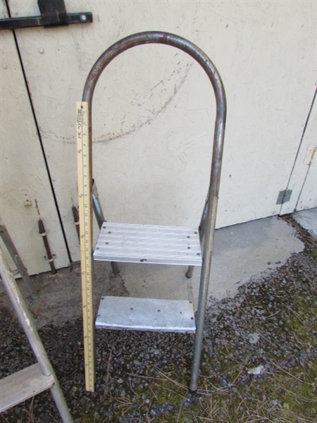 2 ALUMINUM STEP LADDERS