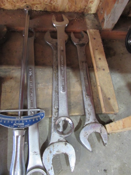 LARGE COMBINATION WRENCHES & 3 TORQUE WRENCHES