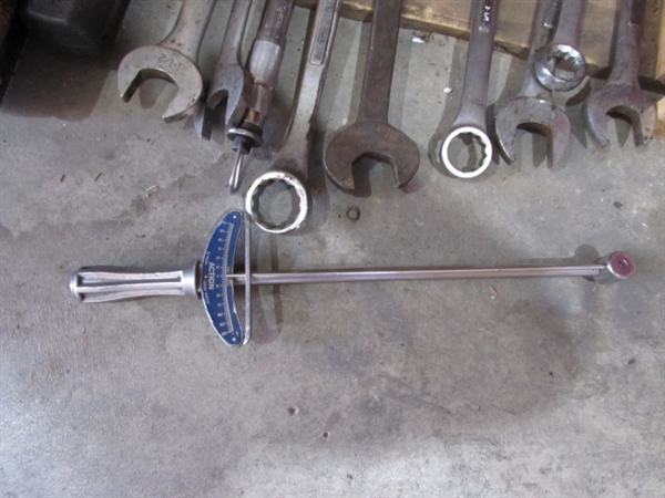 LARGE COMBINATION WRENCHES & 3 TORQUE WRENCHES