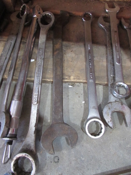 LARGE COMBINATION WRENCHES & 3 TORQUE WRENCHES