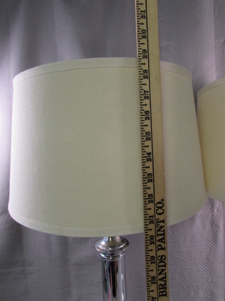 PAIR OF MODERN CHROME TABLE LAMPS