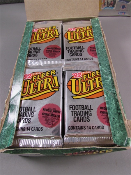 FOOTBALL CARDS - LOOSE & SEALED PACKS