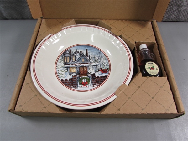 WATKINS PIE PLATE & CRANBERRY EXTRACT GIFT SET