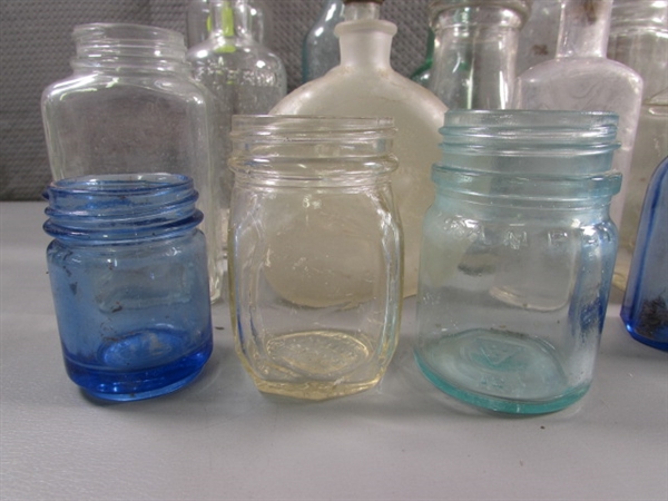 VINTAGE/ANTIQUE BOTTLE COLLECTION