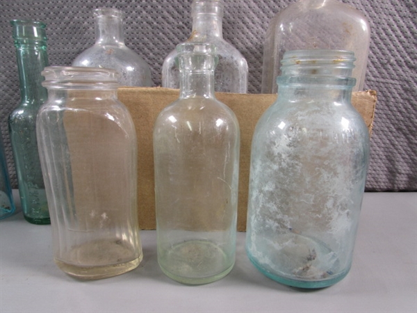VINTAGE/ANTIQUE BOTTLE COLLECTION