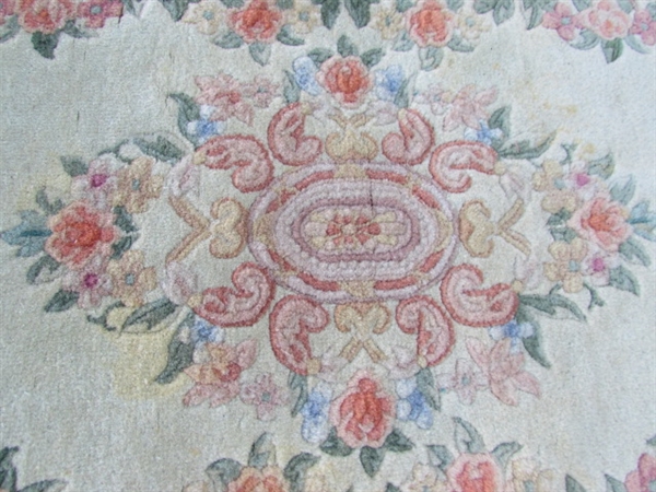3' X 5' HAND WOVEN PERSIAN OVAL RUG - KERMAN PATTERN - NEEDS CLEANING