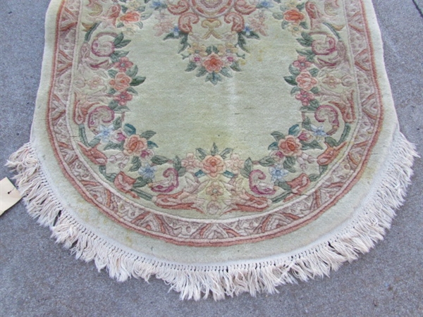 3' X 5' HAND WOVEN PERSIAN OVAL RUG - KERMAN PATTERN - NEEDS CLEANING