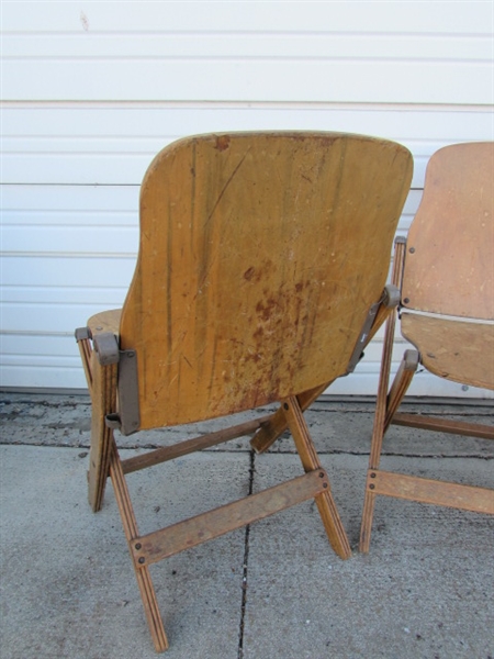 4 VINTAGE WOOD FOLDING CHAIRS
