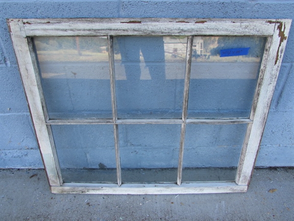 VINTAGE/ANTIQUE 6-PANE WOOD FRAMED WINDOW