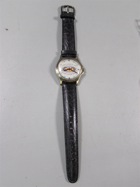 4 VINTAGE WATCHES & A POCKET WATCH