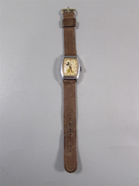 VINTAGE MICKEY & MINNIE MOUSE WATCHES