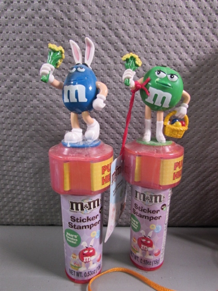 LARGE COLLECTION OF M&M COLLECTIBLES