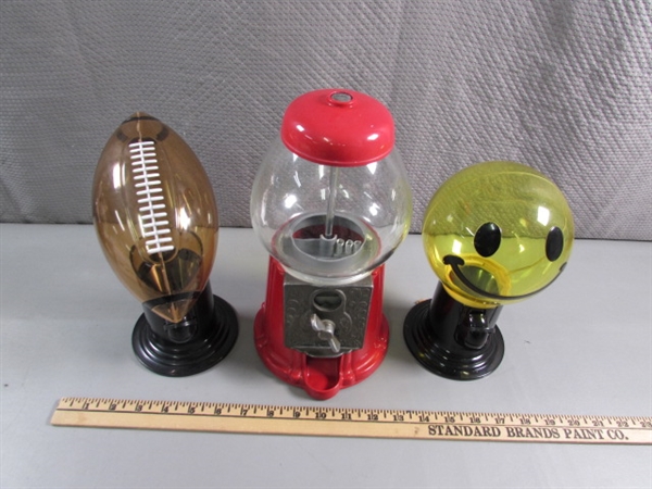 TABLETOP GUMBALL MACHINE & 2 CANDY DISPENSERS