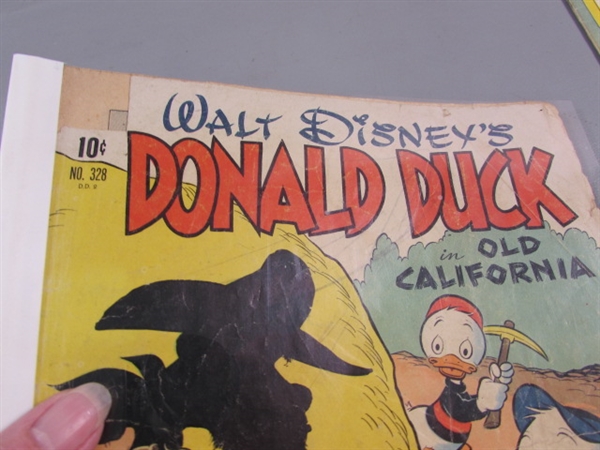 VINTAGE MICKEY & DONALD DUCK COMIC BOOKS