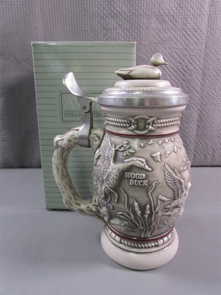 NIB - DUCKS OF THE AMERICAN WILDERNESS STEIN