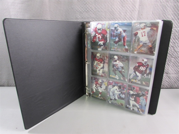 3-RING BINDER WITH FOOTBALL TRADING CARDS