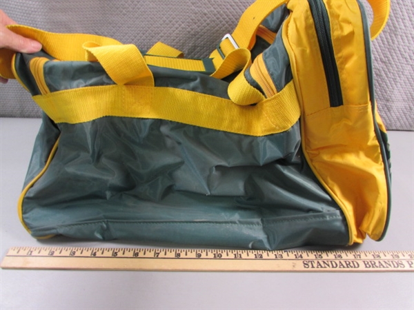 OAKLAND A'S DUFFLE BAG