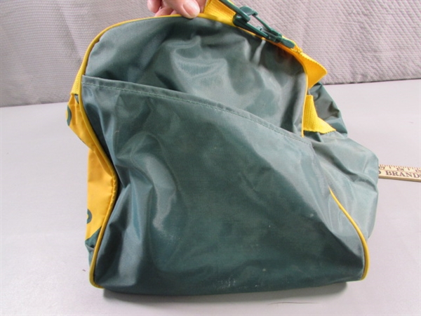 OAKLAND A'S DUFFLE BAG