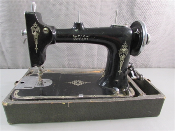 ANTIQUE SEWING MACHINE FOR PARTS/REPAIR