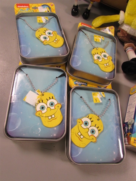 FUN LOT OF SPONGEBOB SQUAREPANTS ITEMS