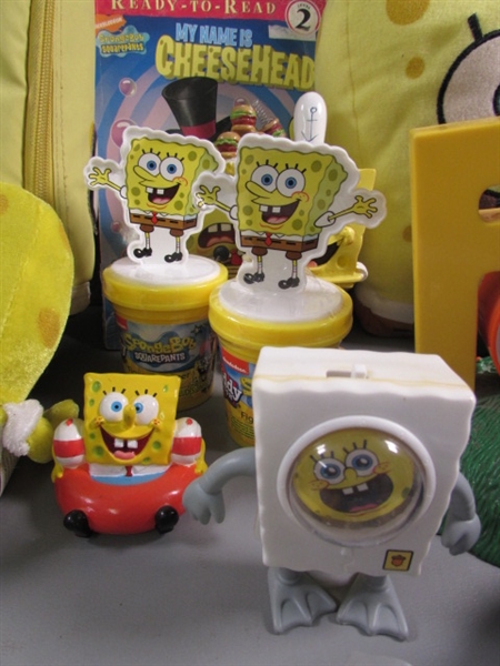 FUN LOT OF SPONGEBOB SQUAREPANTS ITEMS