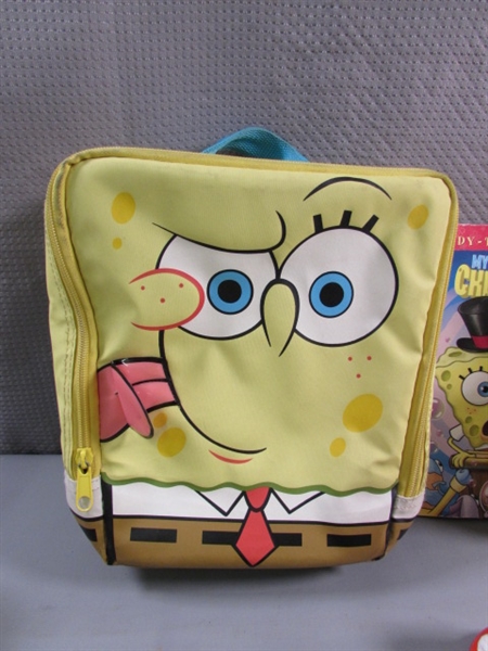 FUN LOT OF SPONGEBOB SQUAREPANTS ITEMS