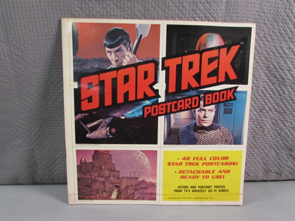 1977 STAR TREK POSTCARD BOOK