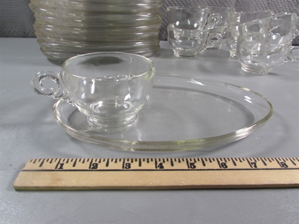 12 VINTAGE GLASS PARDI-ADE SNACK TRAYS W/11 CUPS