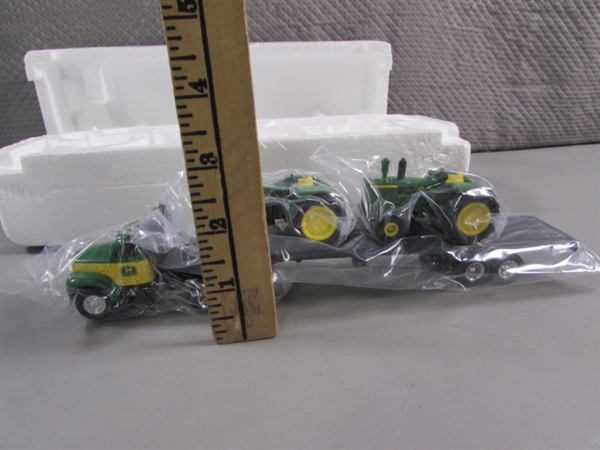 NEW DIE CAST JOHN DEERE TRUCK, TRAILER & TRACTORS