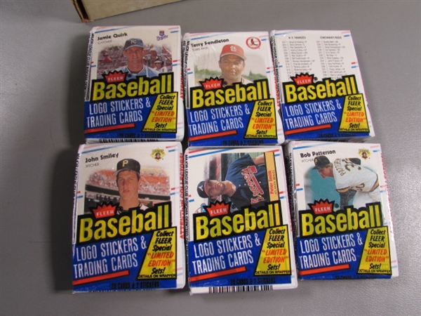 2 BOXES OF BASEBALL CARDS - SOME UNOPENED PACKS INCLUDED