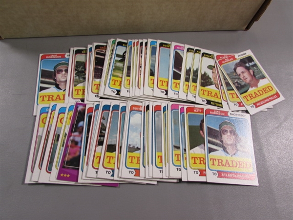 2 BOXES OF BASEBALL CARDS - SOME UNOPENED PACKS INCLUDED