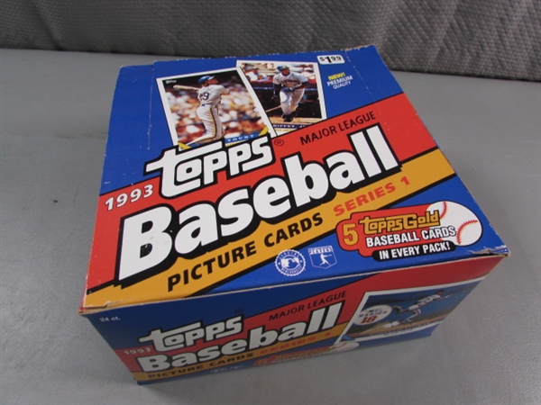 36 COUNT BOX 1993 TOPPS BASEBALL CARDS - SEALED PACKS