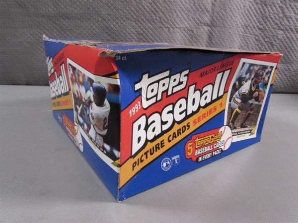 36 COUNT BOX 1993 TOPPS BASEBALL CARDS - SEALED PACKS