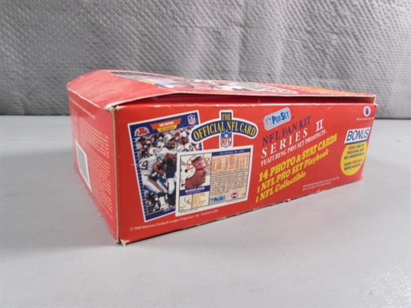 36 PACK BOX OF SEALED NFL SERIES II FOOTBALL CARDS