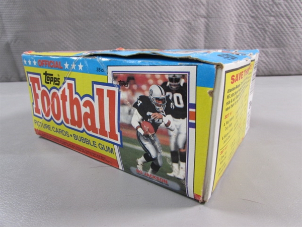 1989 TOPPS SEALED PACKS FOOTBALL TRADING CARDS