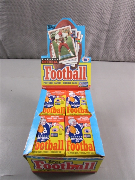 1989 TOPPS SEALED PACKS FOOTBALL TRADING CARDS