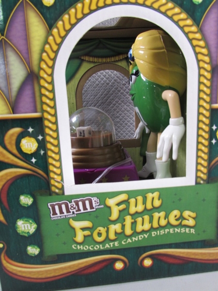 NEW MADAME GREEN, FUN FORTUNES M&M CANDY DISPENSER