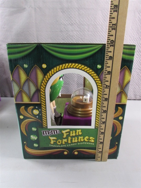 NEW MADAME GREEN, FUN FORTUNES M&M CANDY DISPENSER