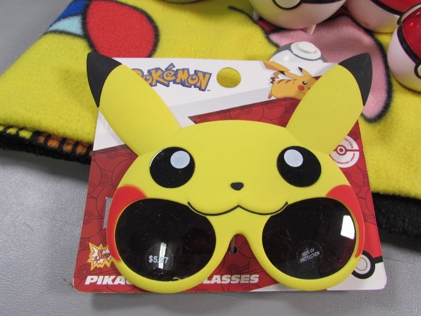 ASSORTED POKEMON TOYS & MORE