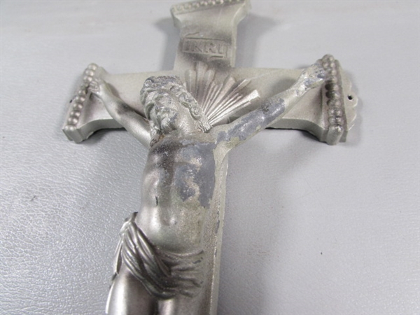 ASSORTED CROSSES - PENDANTS, WALL HANGING, KEYCHAIN & MORE