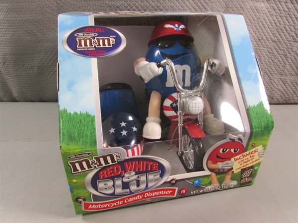 NEW RED, WHITE & BLUE MOTORCYCLE M&M CANDY DISPENSER