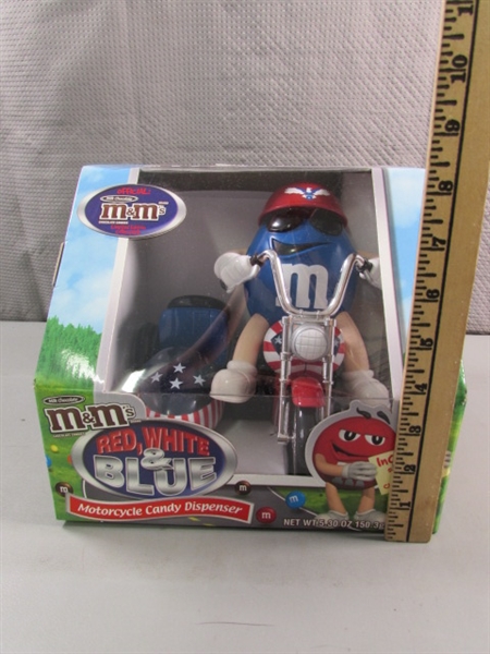 NEW RED, WHITE & BLUE MOTORCYCLE M&M CANDY DISPENSER