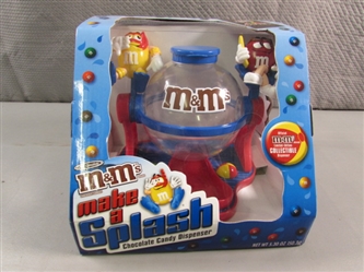 NEW "MAKE A SPLASH" WATER SLIDE M&M CANDY DISPENSER