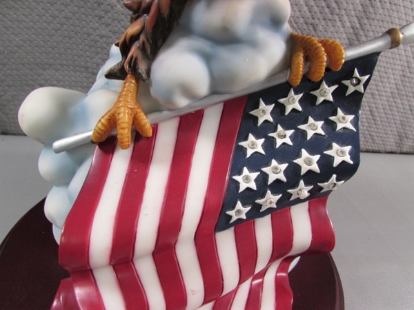 FIBER OPTIC EAGLE & AMERICAN FLAG STATUE